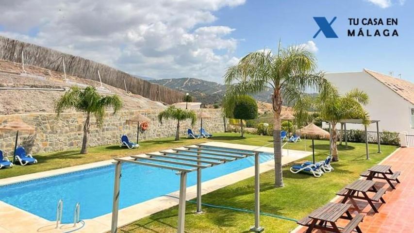 Atico Duplex en venta en Estepona, FOREST HILL photo 0