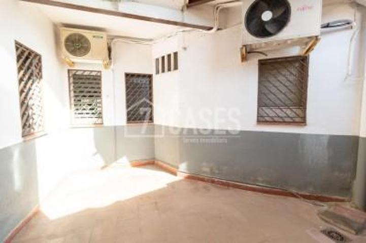 Local comercial en venta en Mataró, Cirera photo 0