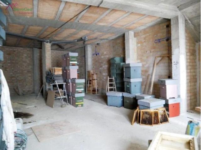 Local comercial en venta en Ubrique, CALLEJONES photo 0