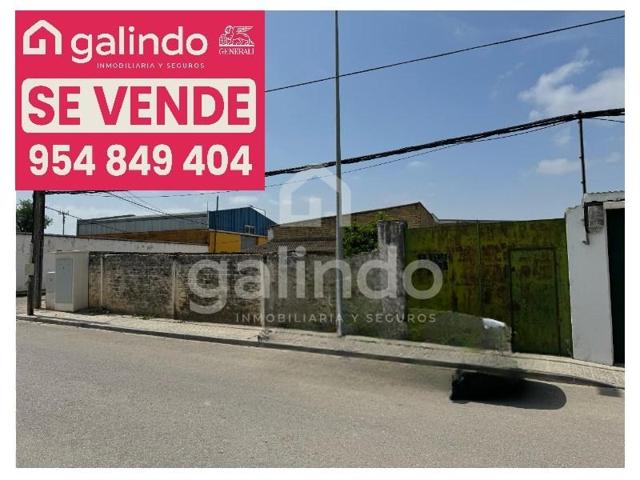 Terreno en venta en Paradas photo 0