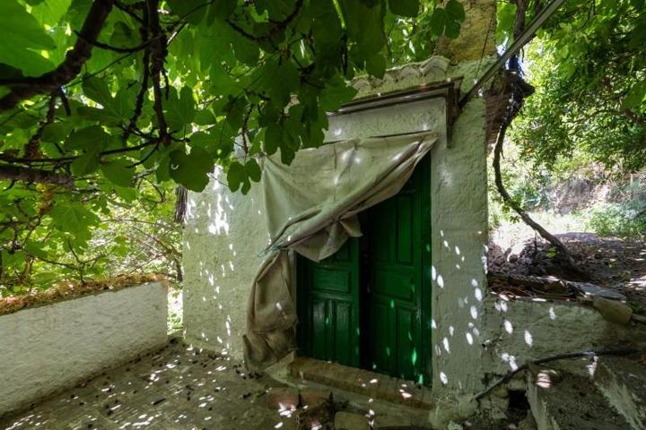 Casa con terreno en venta en Lanjarón, Alpujarra photo 0