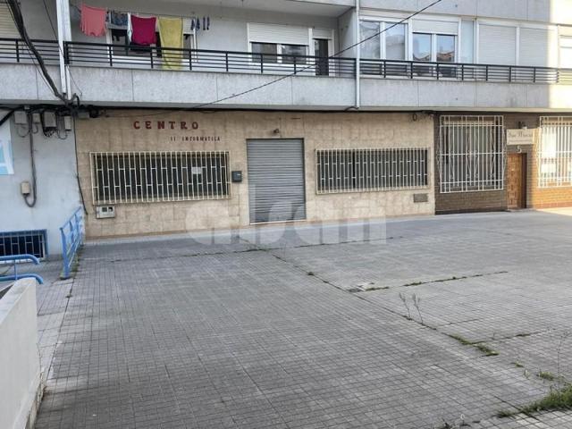 Local comercial en venta en Vigo, Santa Marta, 36202 photo 0