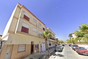 Piso en venta en Los Alcázares, Centro photo 0