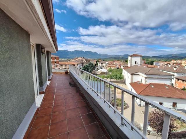 Aticos en venta en Valle de Mena, Villasana de mena photo 0