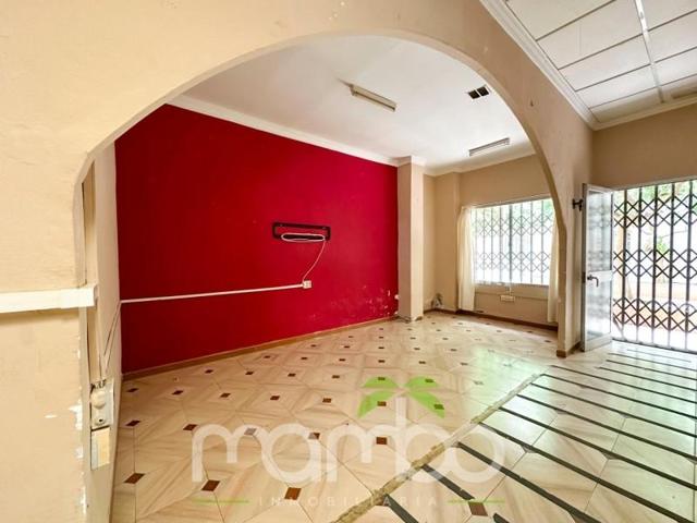 Local comercial en venta en Vélez-Málaga, Vélez Málaga photo 0