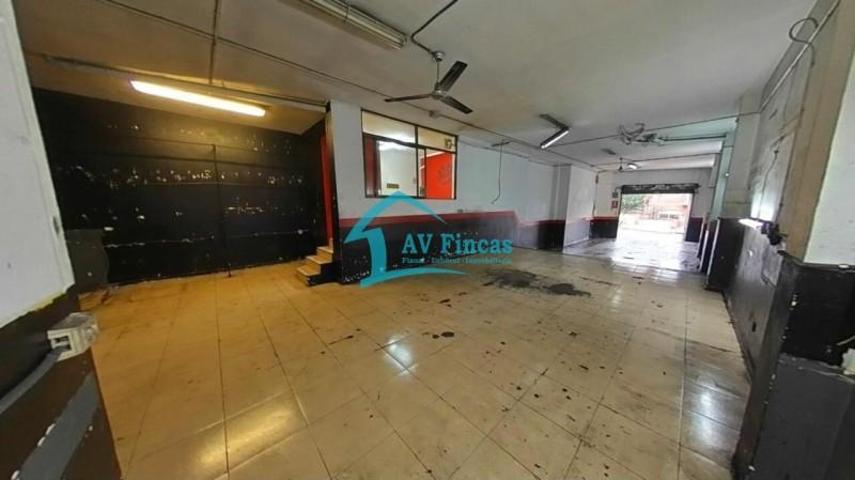 Local comercial en venta en Montornès del Vallès, Centro photo 0