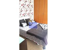 Piso en venta en Montserrat photo 0