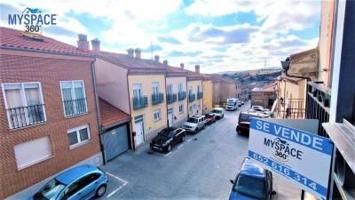 Piso en venta en Ávila, Murallas photo 0
