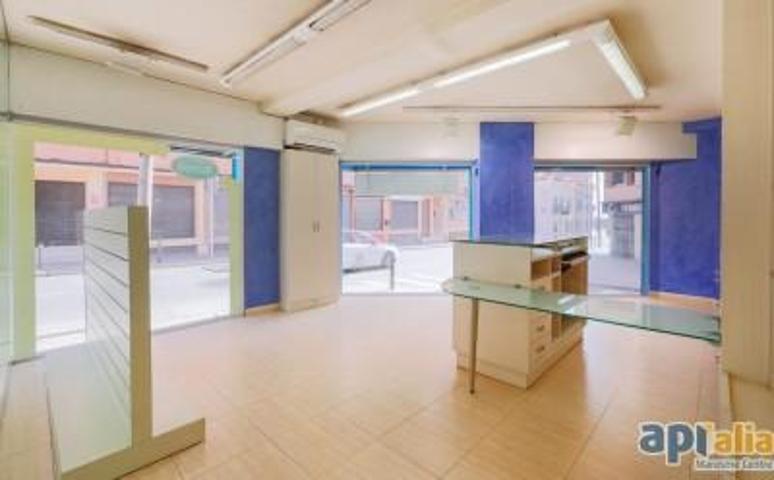 Local comercial en venta en Premià de Mar, Centro photo 0