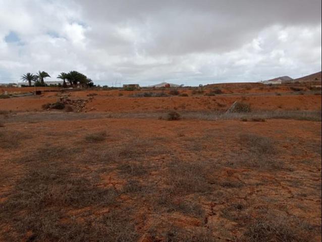 Terreno en venta en Puerto del Rosario photo 0