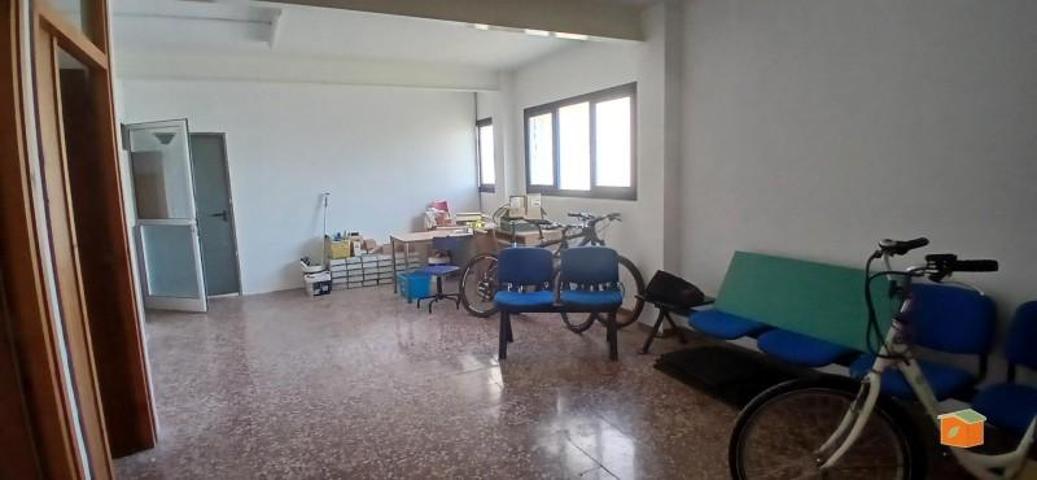 Local comercial en venta en Roquetes, Raval de Cristo photo 0