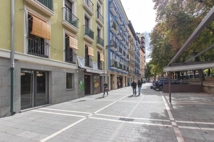 Local comercial en venta en Pamplona, Casco Antiguo photo 0