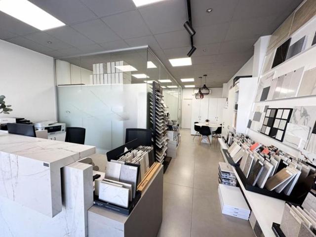 Local comercial en venta en Terrassa, OLIMPICA photo 0