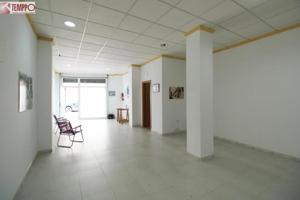 Local comercial en venta en El Vendrell, El tancat photo 0