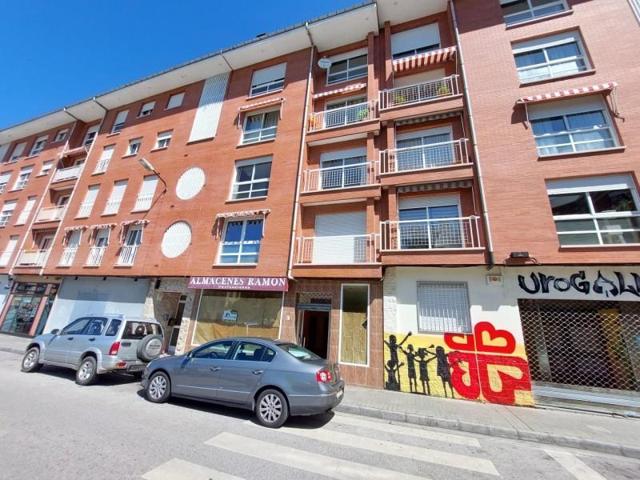 Local comercial en venta en Ponferrada, Flores del sil photo 0