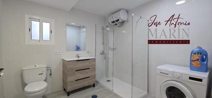 Apartamento en venta en Badajoz, Pardaleras photo 0