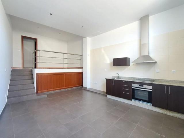 Casa en venta en Cangas, Rodeira photo 0