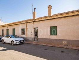 Casa en venta en Jacarilla photo 0