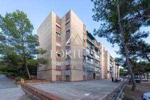 Piso en venta en Tarragona, Sant Salvador photo 0