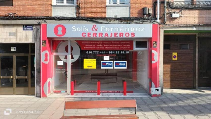 Local comercial en venta en Siero, Lugones photo 0