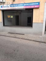 Local comercial en venta en Bailén, Centro photo 0