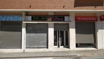 Local comercial en venta en Torredembarra, Sant jordi - colegios photo 0