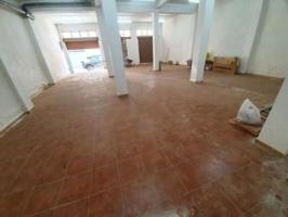 Local comercial en venta en Almería, Centro photo 0