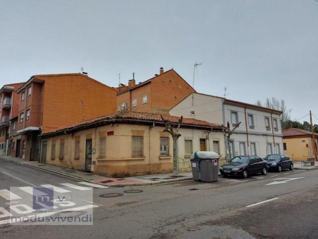 Casa en venta en León photo 0