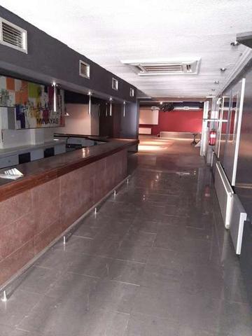 Local comercial en venta en Valdepeñas, Seis de Junio photo 0