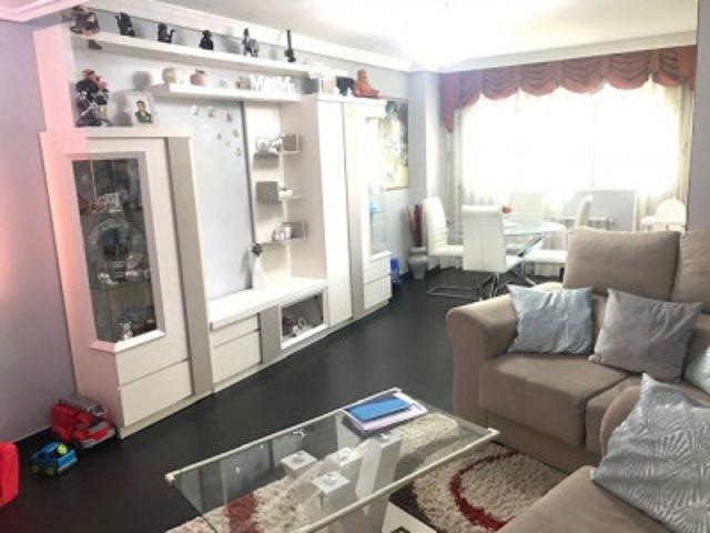 Apartamento en venta en Ponferrada, Flores del sil photo 0