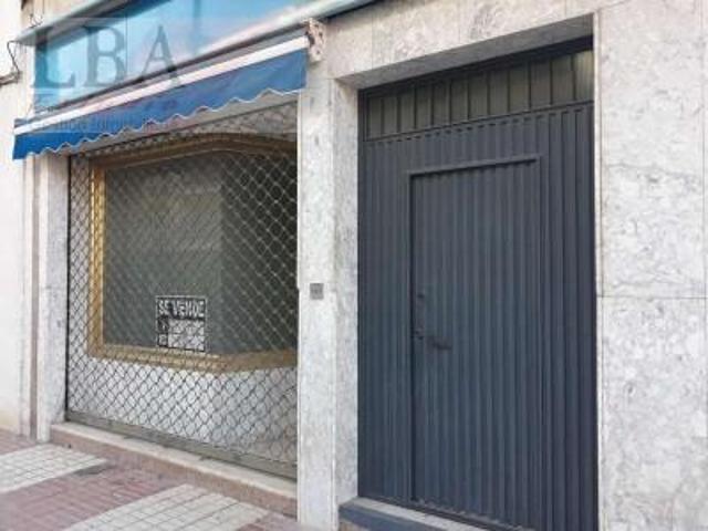 Local comercial en venta en Bailén, Palmeras photo 0