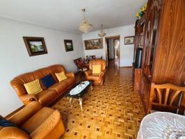 Piso en venta en Valencia de Don Juan, Centro photo 0