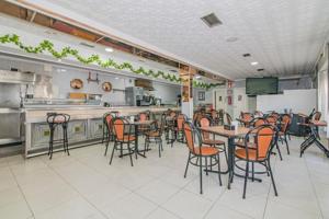 Local comercial en venta en Huétor Tájar, Huétor Tájar photo 0