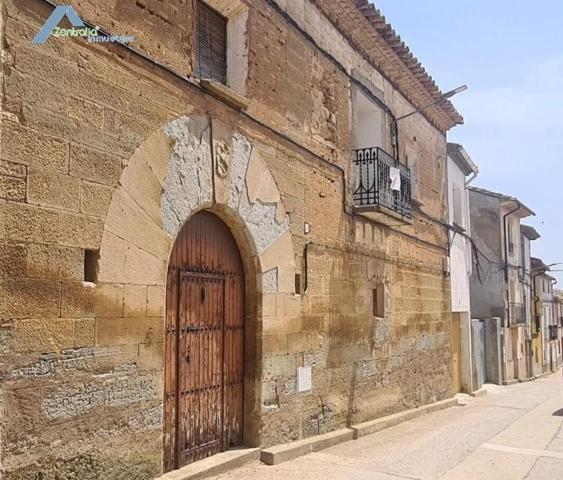 Casa en venta en Ayerbe, Loscorrales photo 0