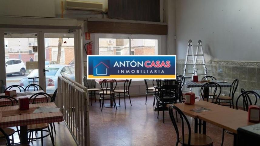 Local comercial en venta en Novelda, CENTRO photo 0