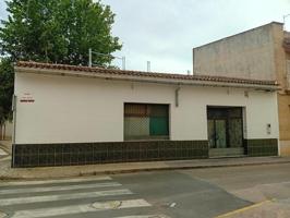 Local comercial en venta en Aldaia, Ambulatorio photo 0