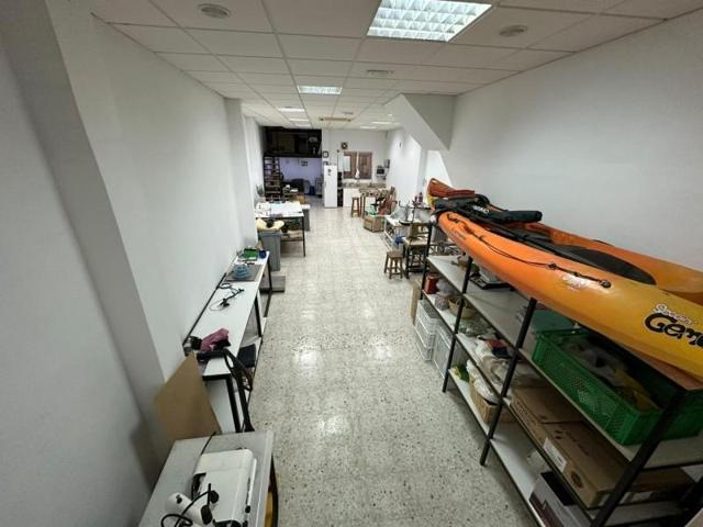 Local comercial en venta en Ubrique, TOLEDO photo 0