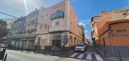 Local comercial en venta en Las Palmas de Gran Canaria, Las Canteras photo 0