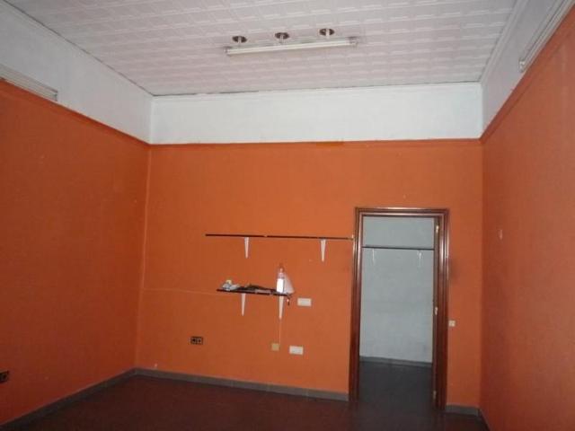 Local comercial en venta en Alzira, Avenida Luis Suñer photo 0