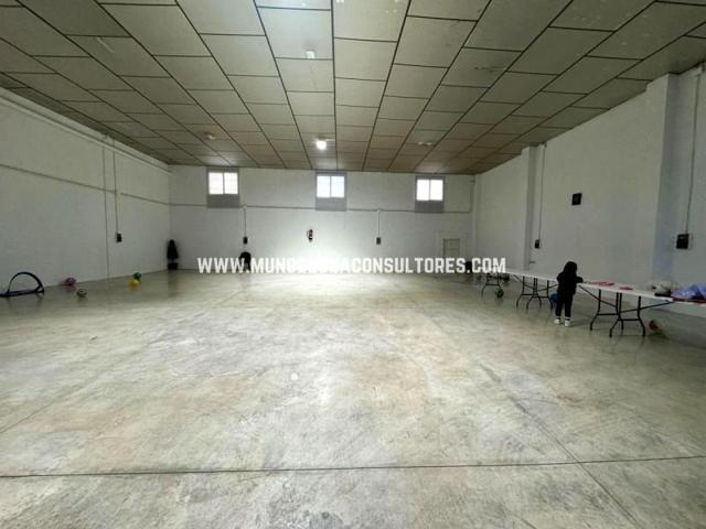 Nave industrial en venta en Lucena, Camino Torremolinos, 14900 photo 0