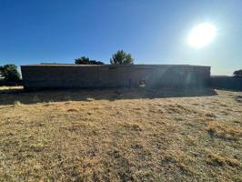 Terreno en venta en Torre de Santa María, Extremadura photo 0