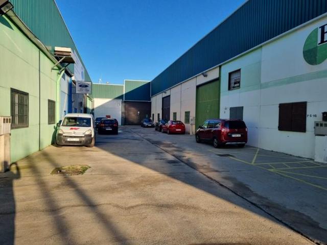 Nave industrial en venta en Plasencia, POLIGONO INDUSTRIAL photo 0