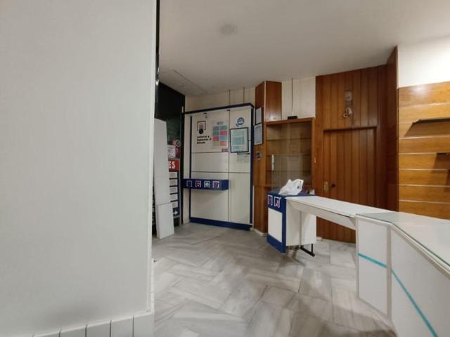 Local comercial en venta en Córdoba photo 0