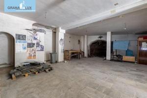 Local comercial en venta en Monachil, Barrio de la vega photo 0