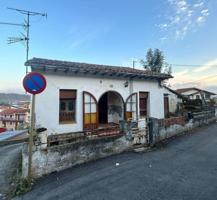 Chalet en venta en Torrelavega photo 0