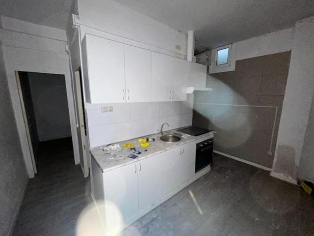 Casa en venta en Barcelona, La Vall d Hebron photo 0