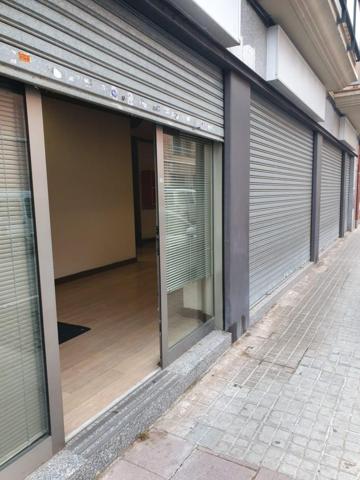 Local comercial en venta en Barberà del Vallès, - LA ROMANICA - photo 0