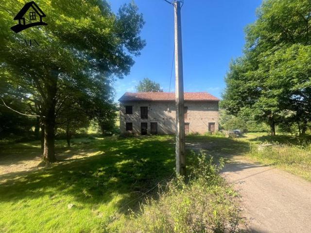 Chalet en venta en Villafufre, San Martín de Villafufre photo 0