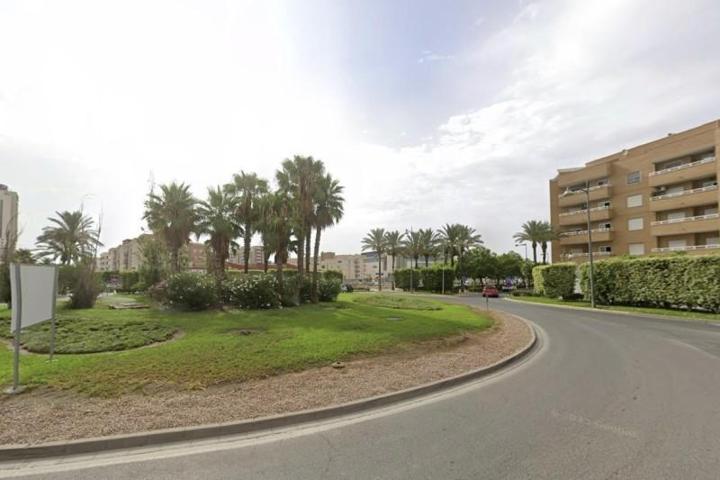 Piso en venta en El Ejido, Pabellón-Estación-Corte Inglés photo 0