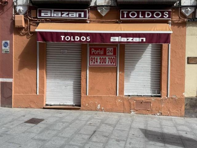 Local comercial en venta en Badajoz, Casco Antiguo photo 0